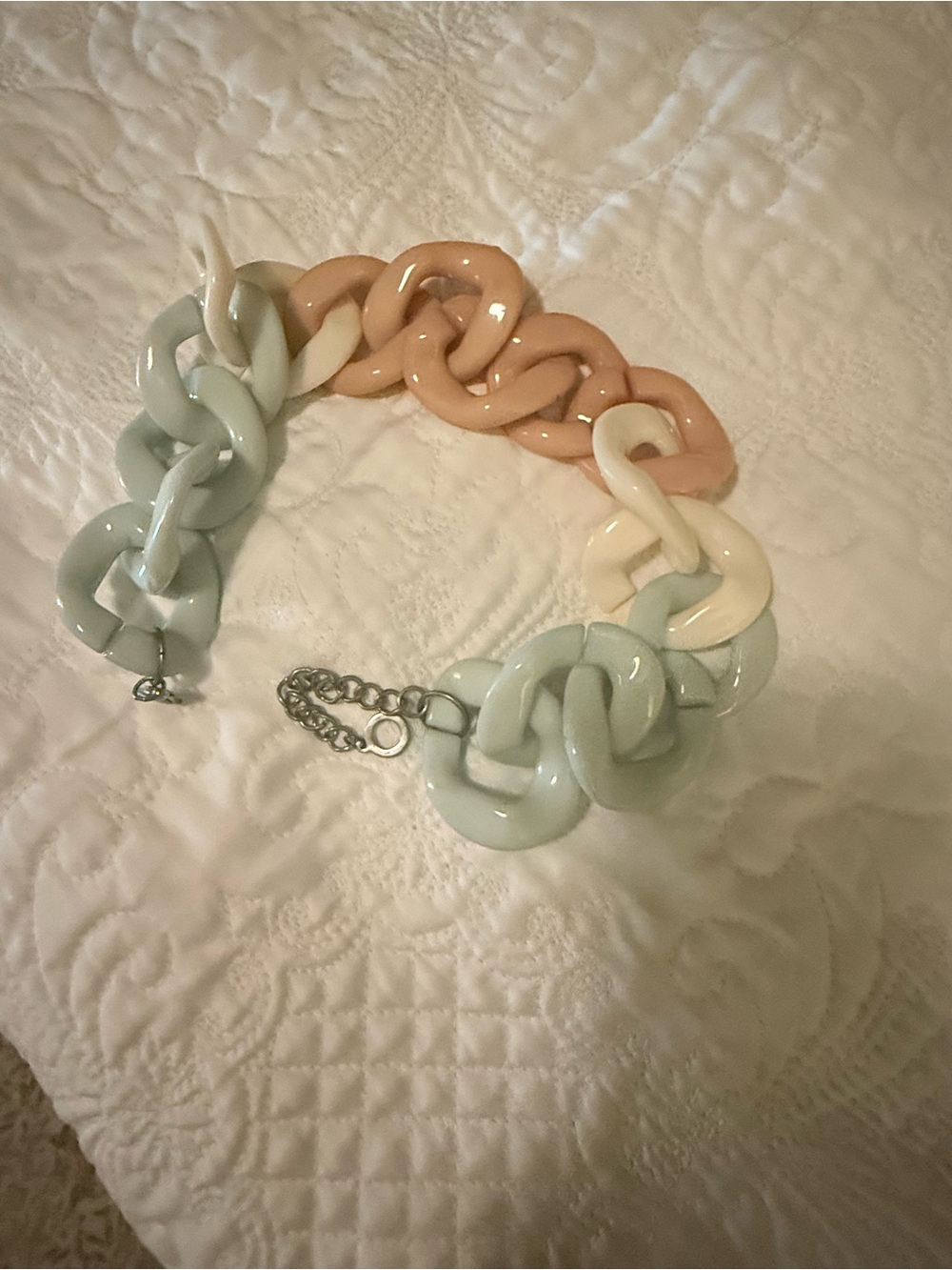 Stylish Chunky Link Necklace in Mint and Peach - Women Jewelry